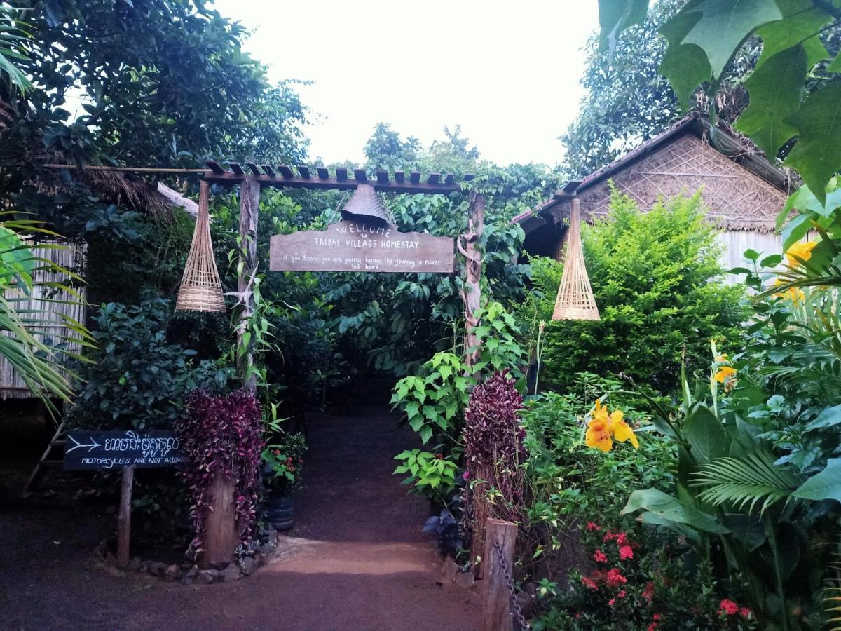 Tribal Village Homestay & Trekking Banlung Exteriör bild